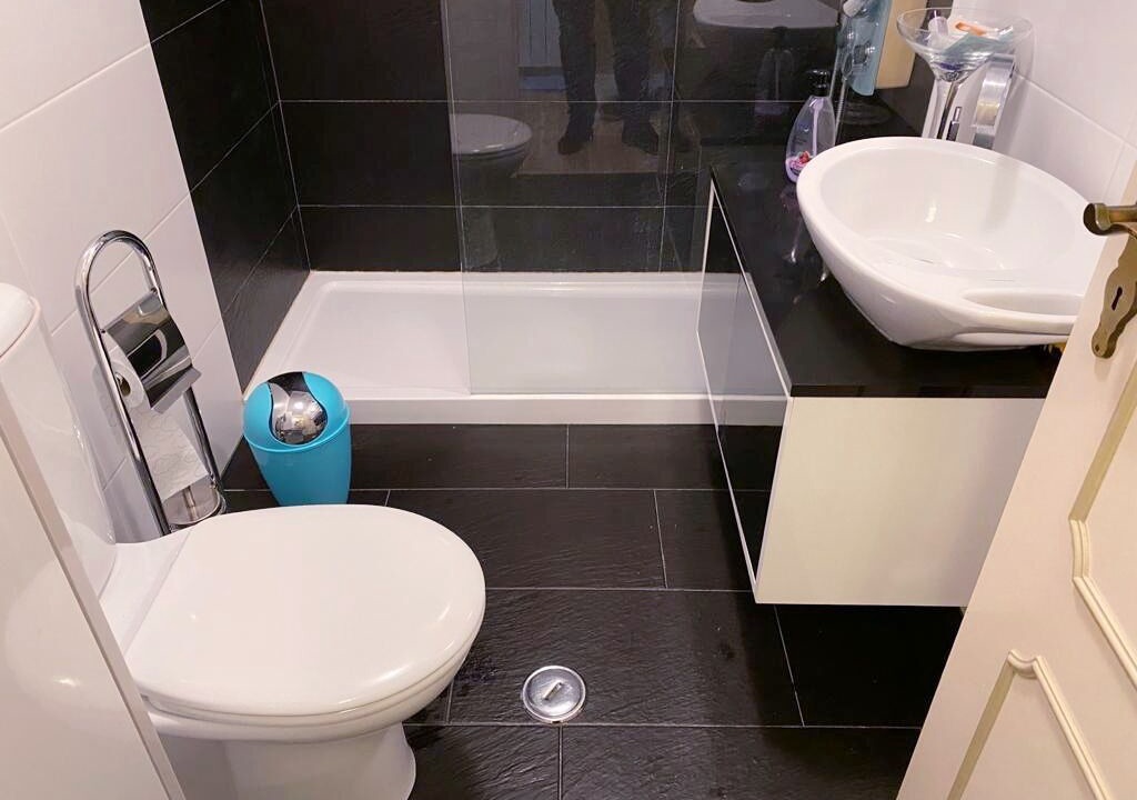Photo of Bathroom in Pedrogao