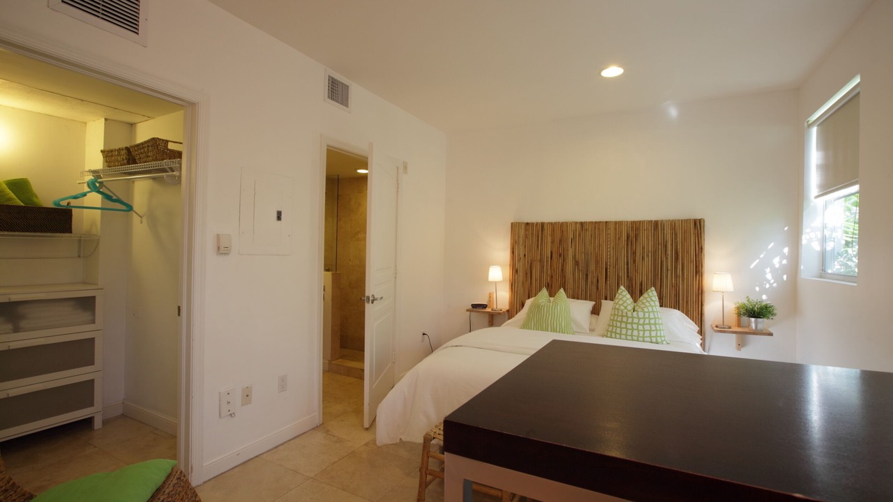 Photo of Bedroom in South Pointe