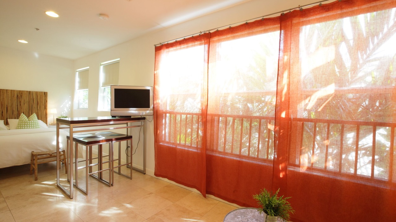 Photo of Bedroom in South Pointe