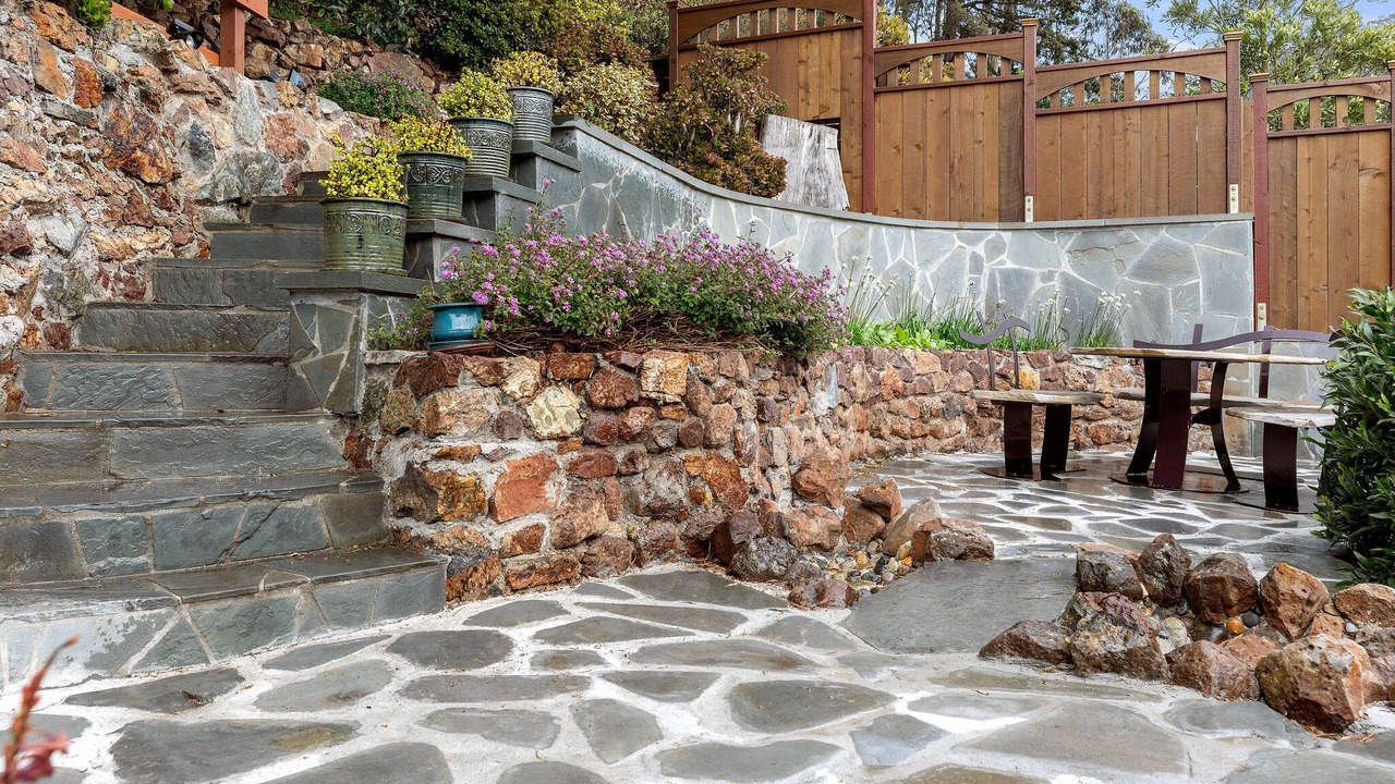 Photo of Outdoor in Forest Hill Extension