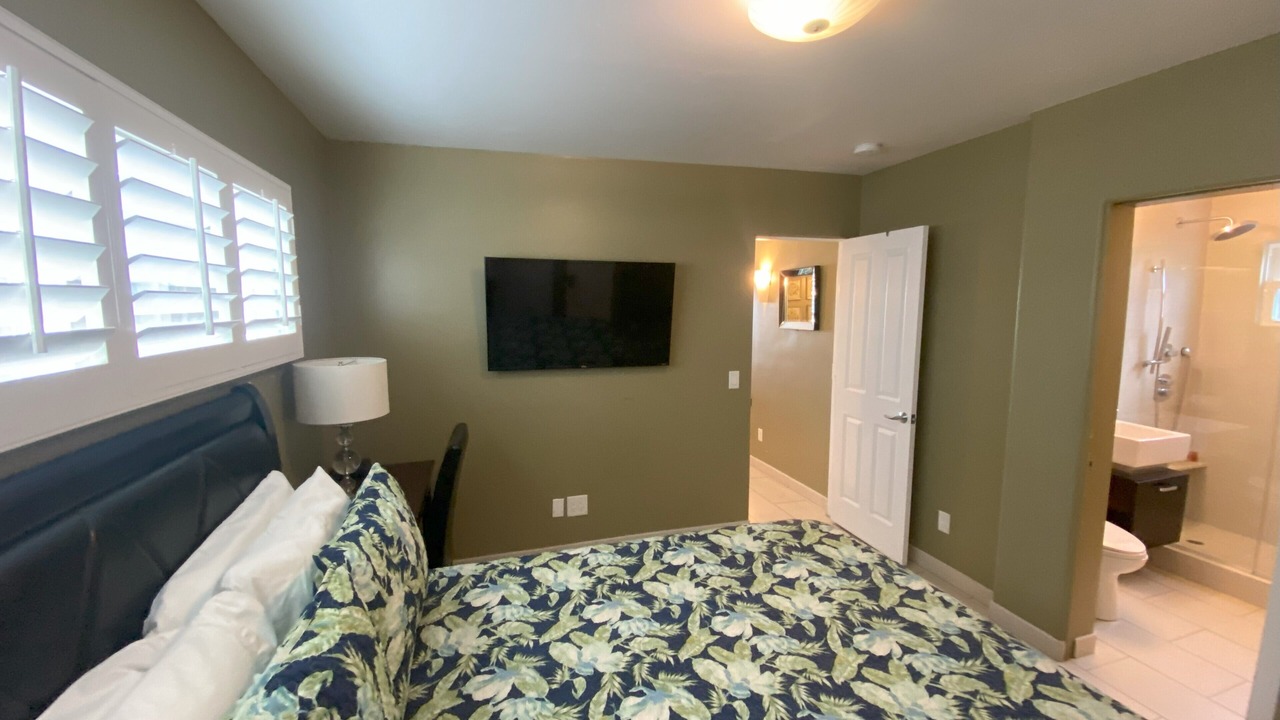 Photo of Bedroom in Ocean Beach
