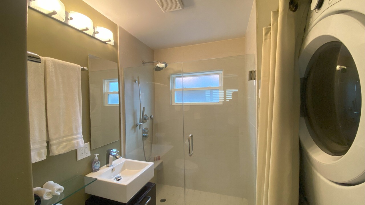 Photo of Bathroom in Ocean Beach