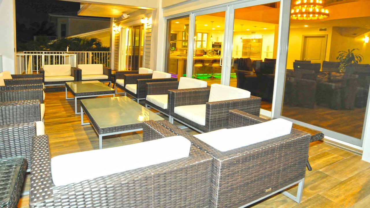 Photo of Patio Balcony in Northeast Miami