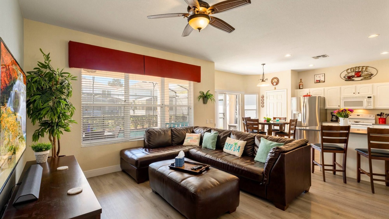 Photo of Outdoor in Windsor Hills