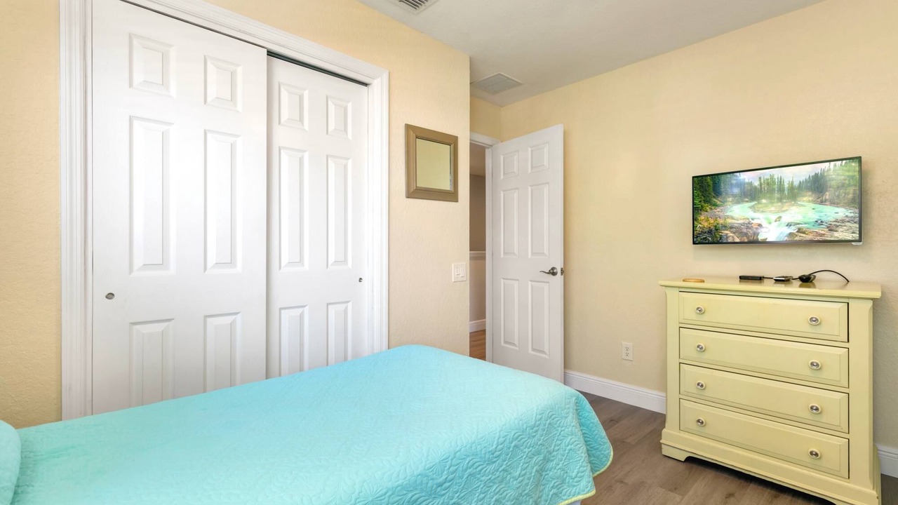 Photo of Bedroom in Windsor Hills