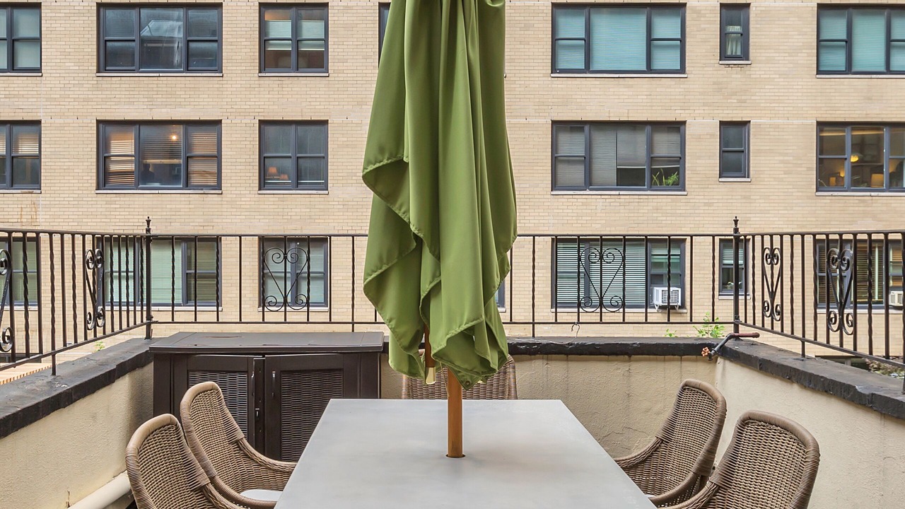 Photo of Outdoor in Central Park South