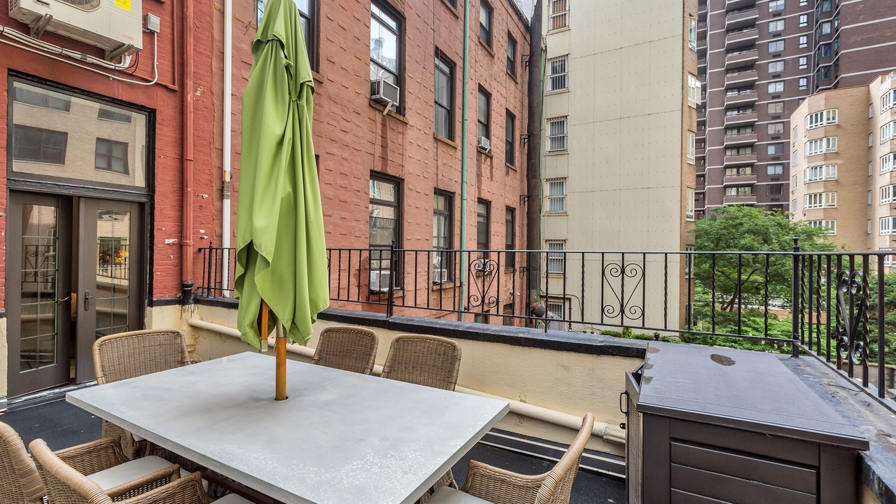 Photo of Outdoor in Central Park South