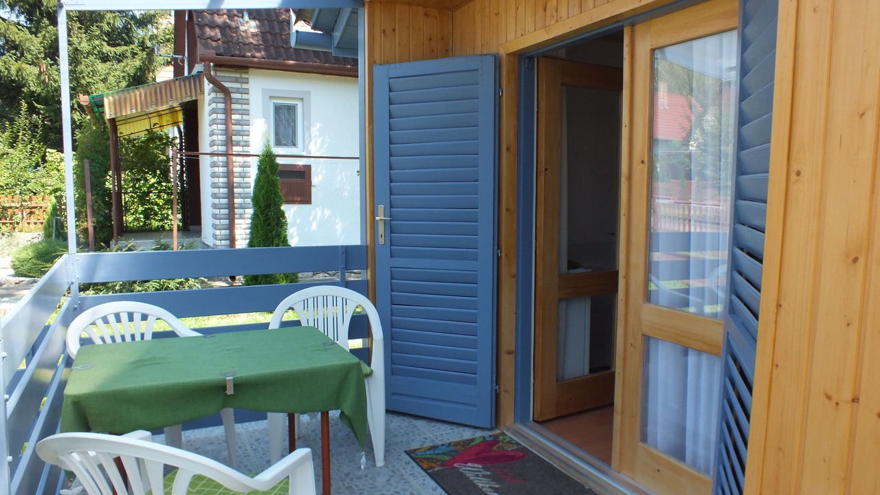 Photo of Outdoor in Gunaras