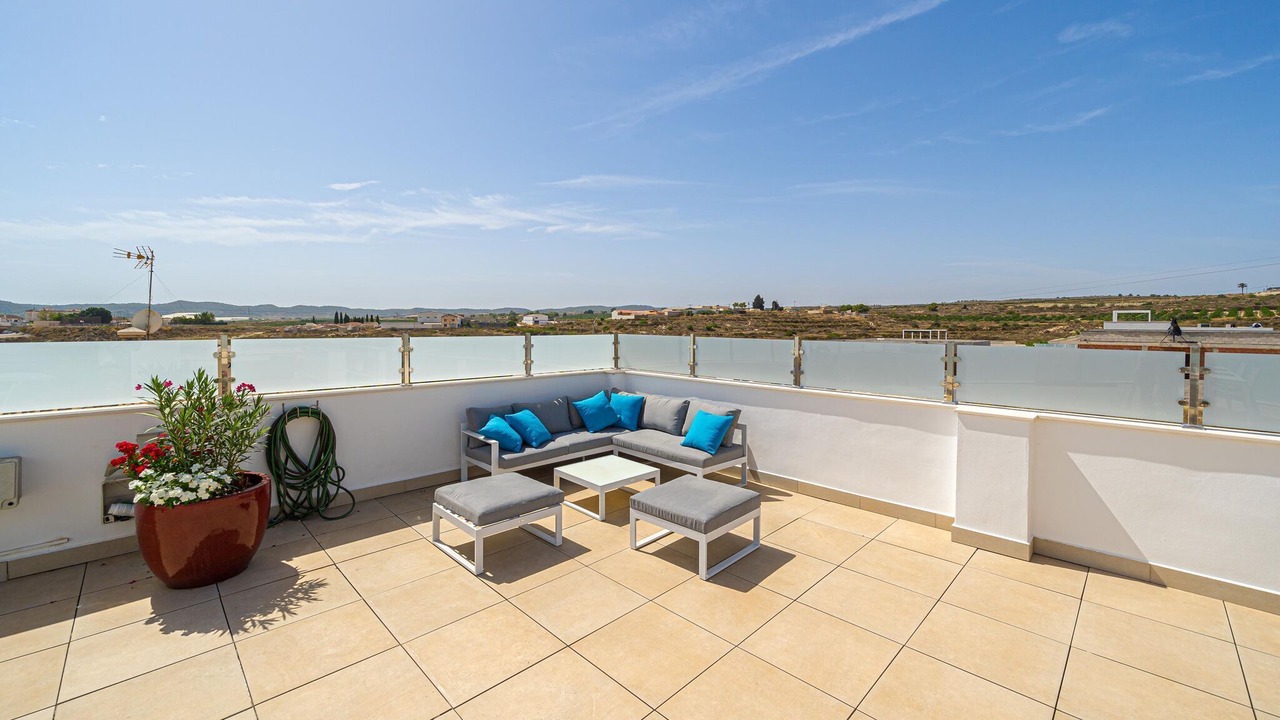 Photo of Patio Balcony in Torremendo