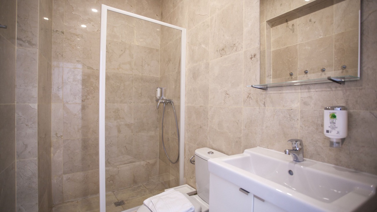 Photo of Bathroom in Malasana