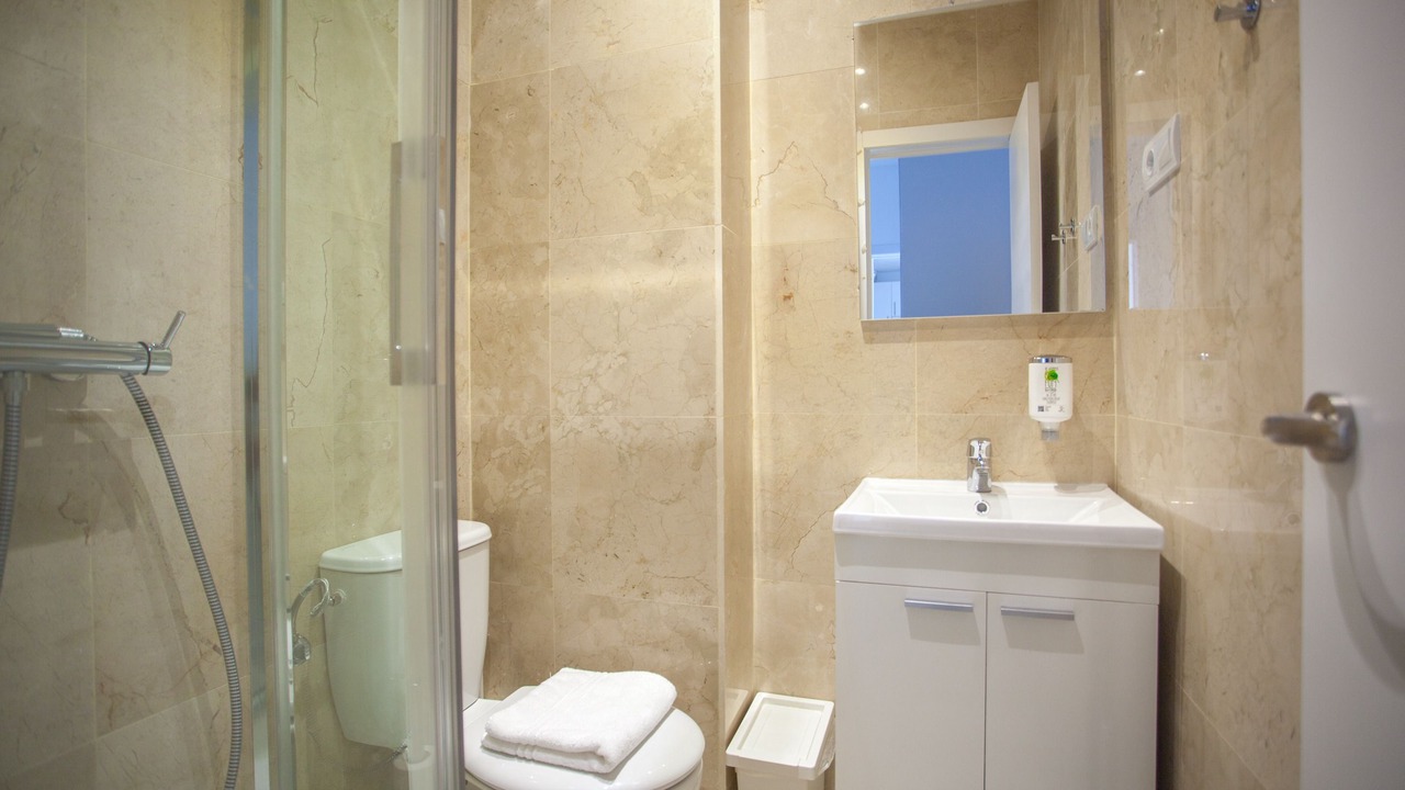 Photo of Bathroom in Malasana