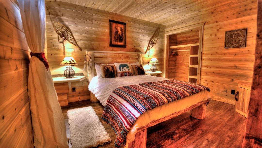 Photo of Bedroom in La Malbaie