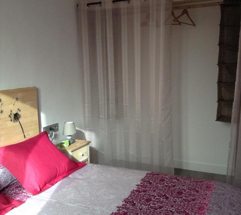Photo of Bedroom in Figueres