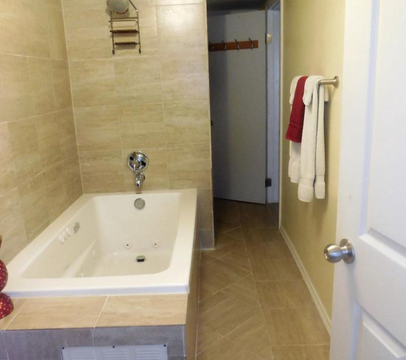 Photo of Bathroom in Bahamia West