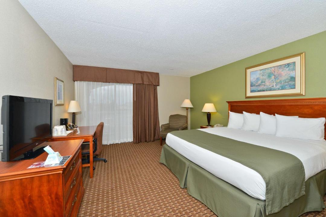 Photo of Bedroom in Northeast Raleigh
