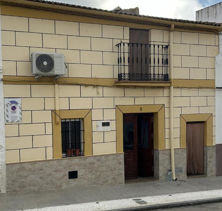Photo of Buildings in Capilla