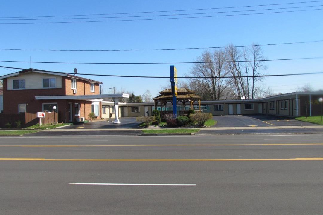 Photo of Buildings in Niagara Falls