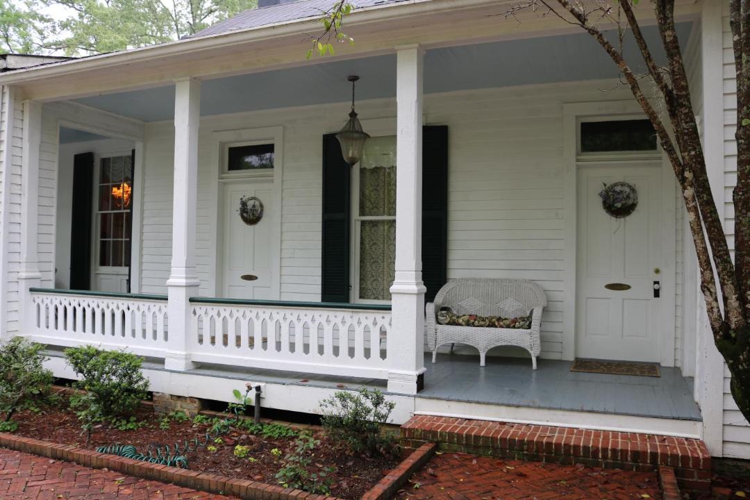 Photo of Buildings in Port Gibson