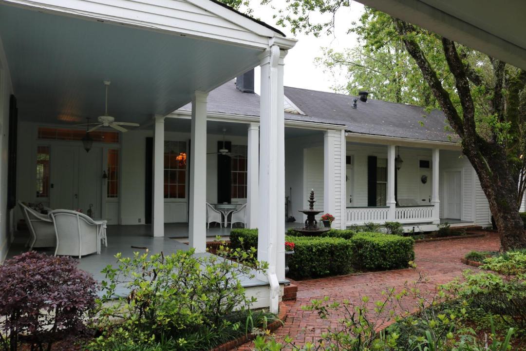 Photo of Buildings in Port Gibson