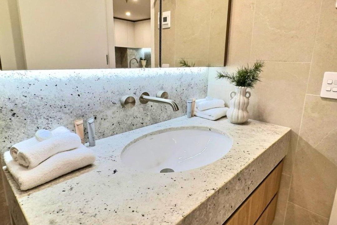 Photo of Bathroom in Reid