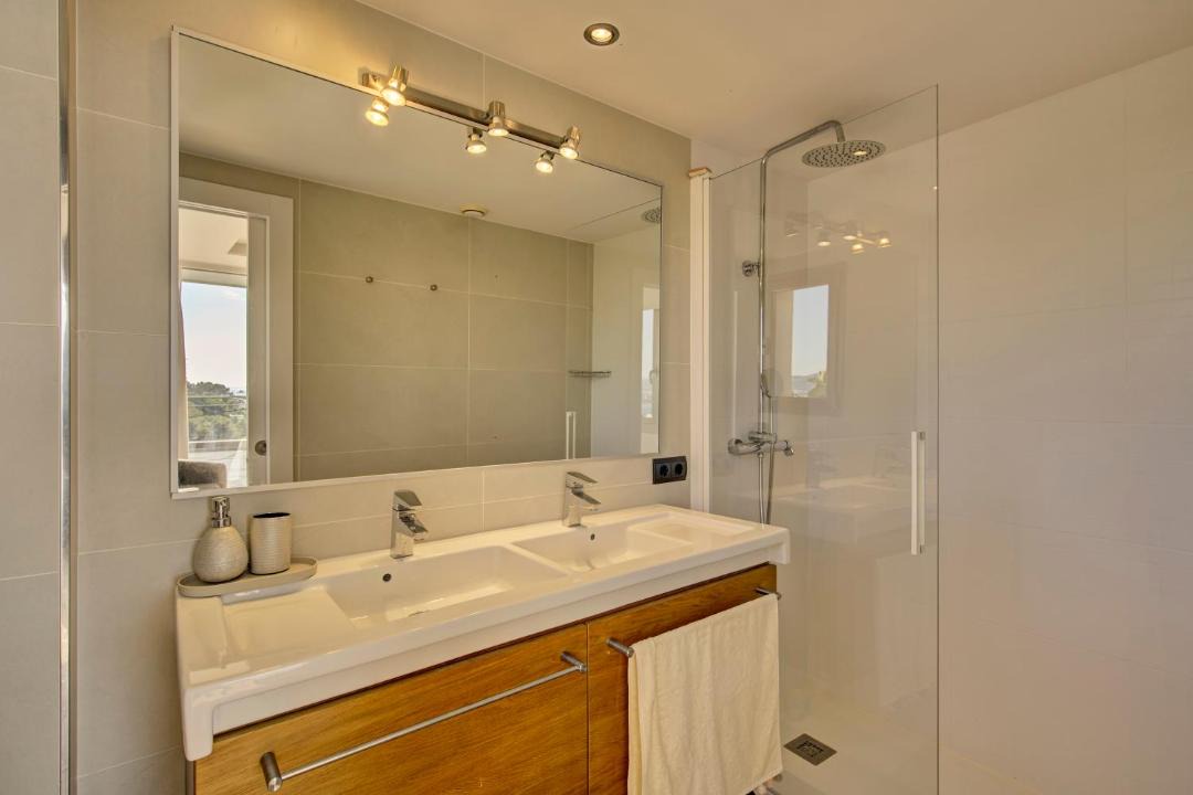Photo of Bathroom in Puig Manya