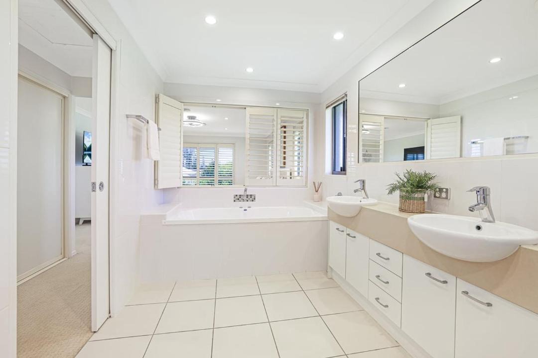 Photo of Bathroom in Elliott Heads