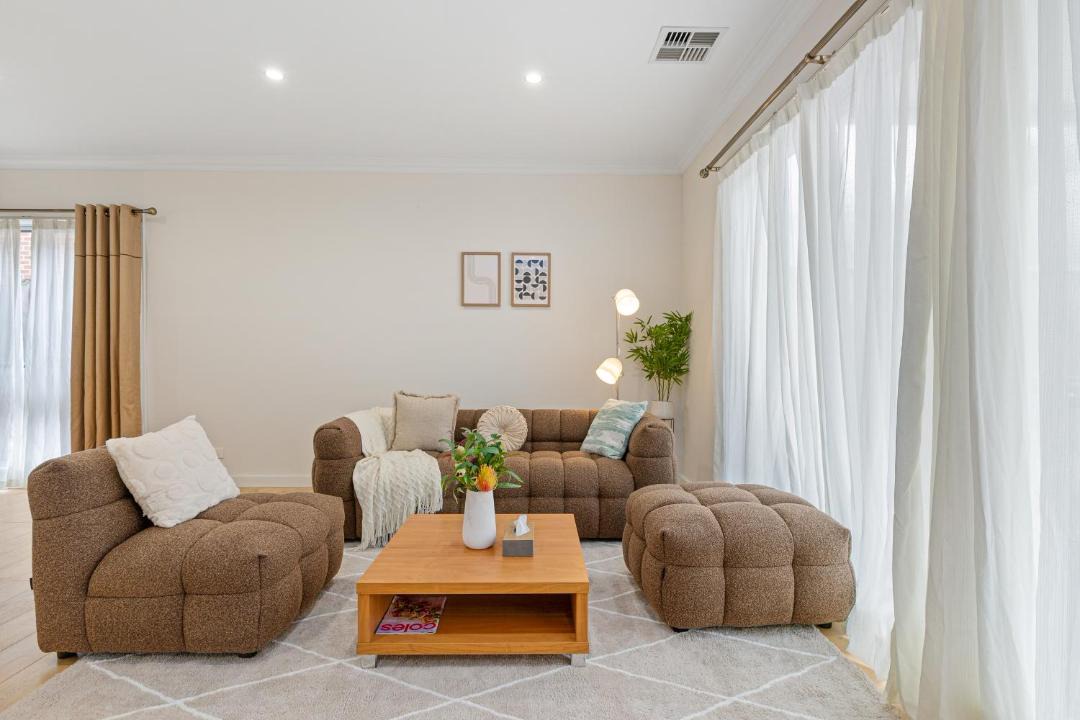 Photo of Livingroom in Glen Waverley