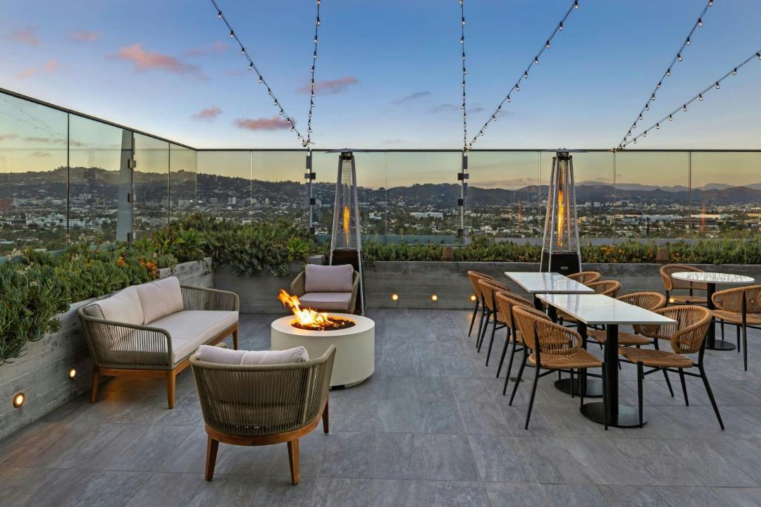 Photo of Patio Balcony in Carthay Circle