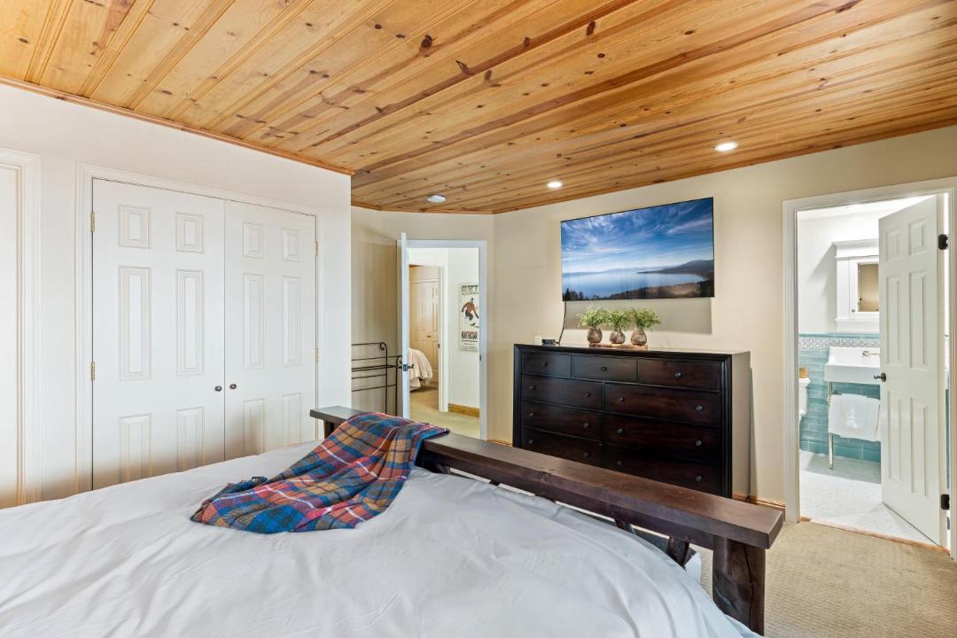Photo of Bedroom in Kingswood Estates