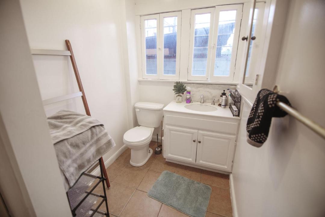 Photo of Bathroom in Wilshire