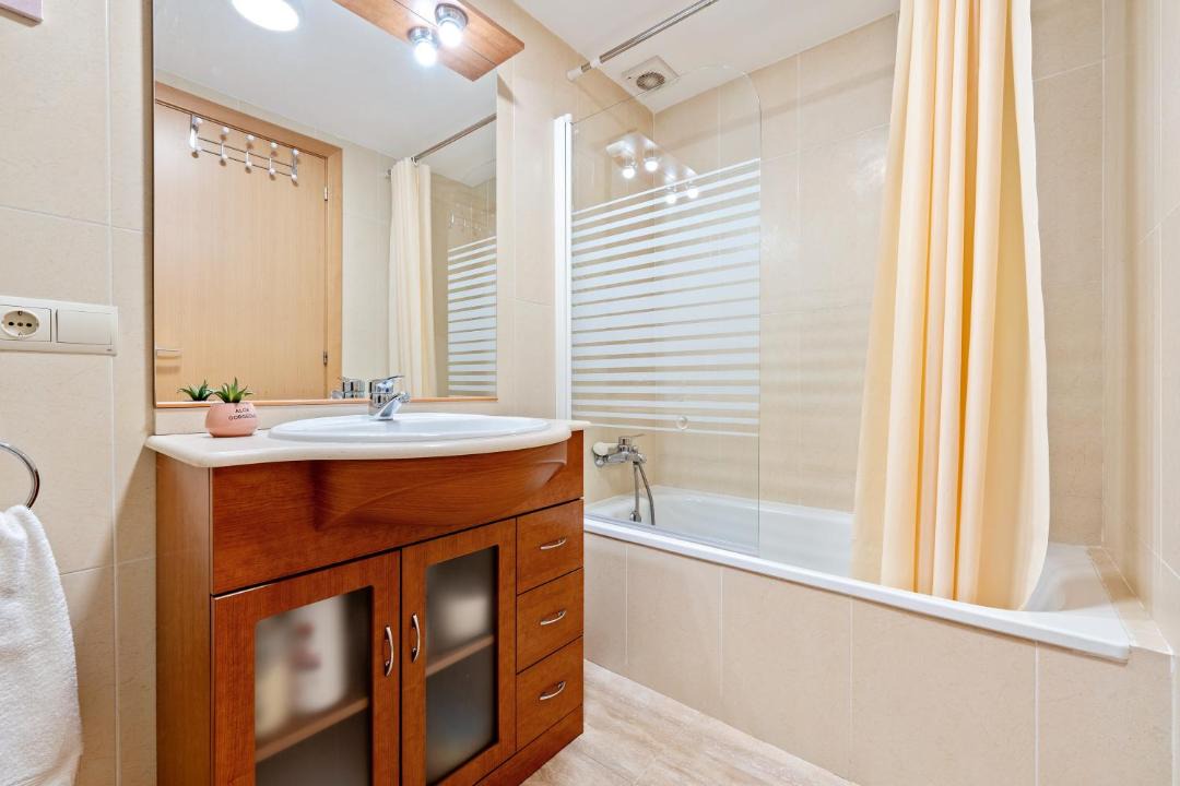 Photo of Bathroom in Flix