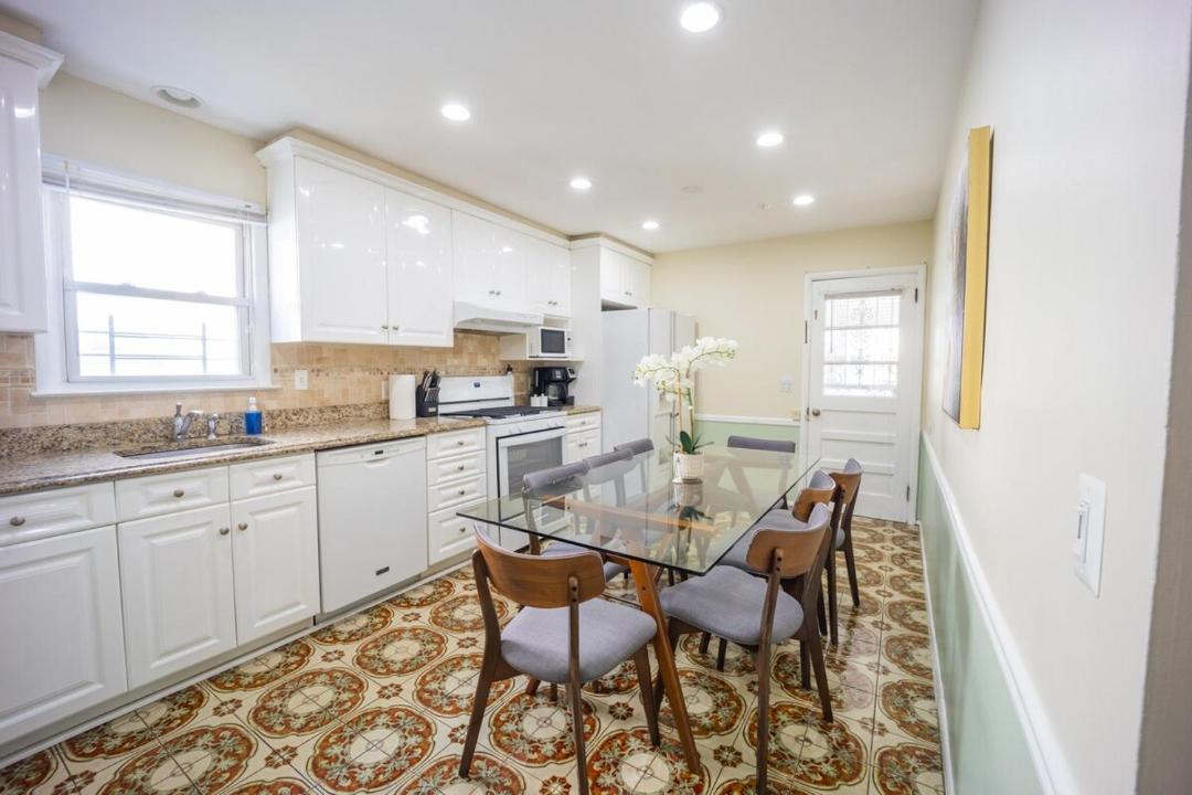 Photo of Kitchen in Southeast Yonkers