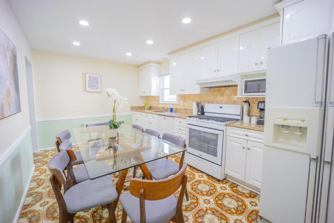 Photo of Kitchen in Southeast Yonkers
