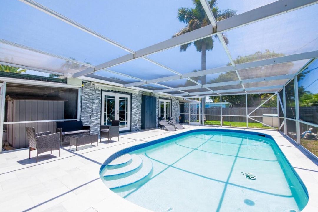 Photo of Patio Balcony in Dania Beach