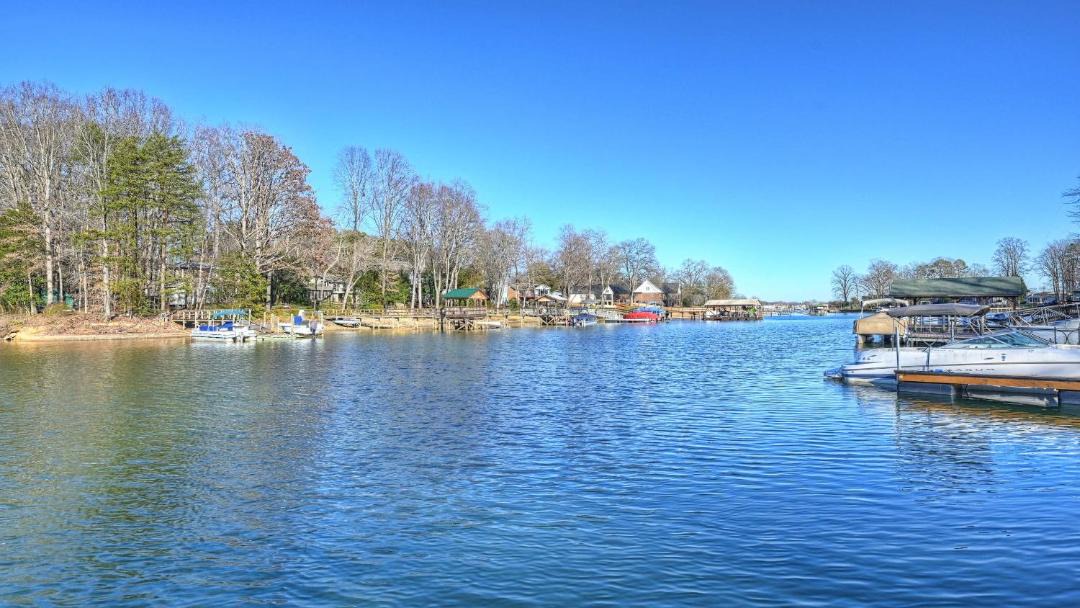 Photo of Others in Westport