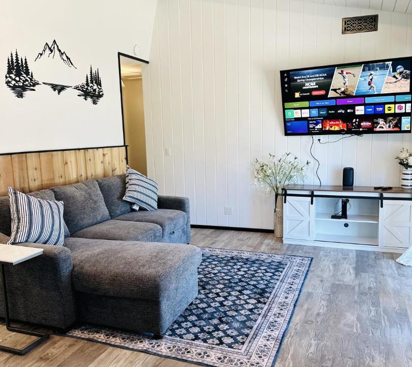 Photo of Livingroom in Lower Kingsbury
