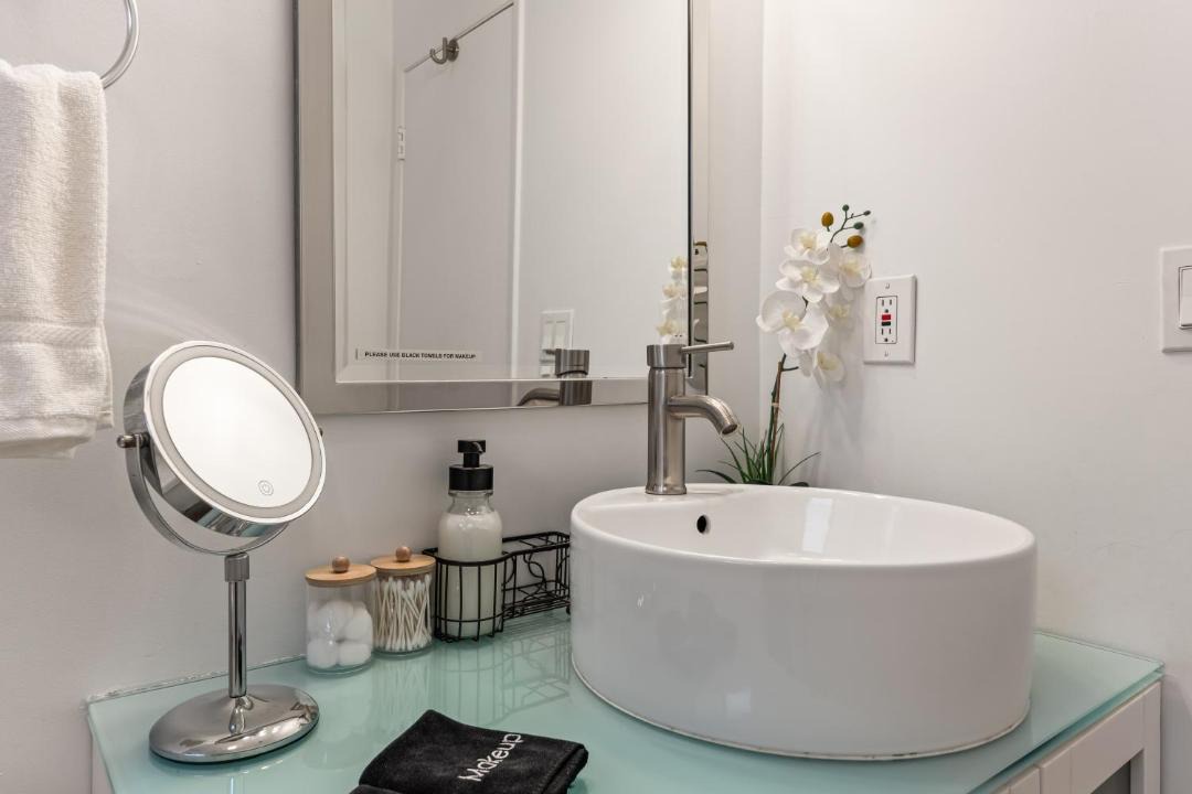 Photo of Bathroom in Wilshire