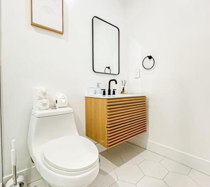 Photo of Bathroom in Calabasas