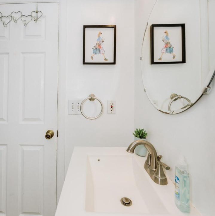 Photo of Bathroom in Silver Lake