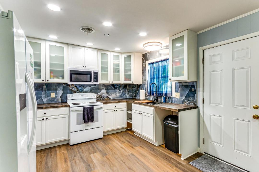 Photo of Kitchen in Northeast Pensacola