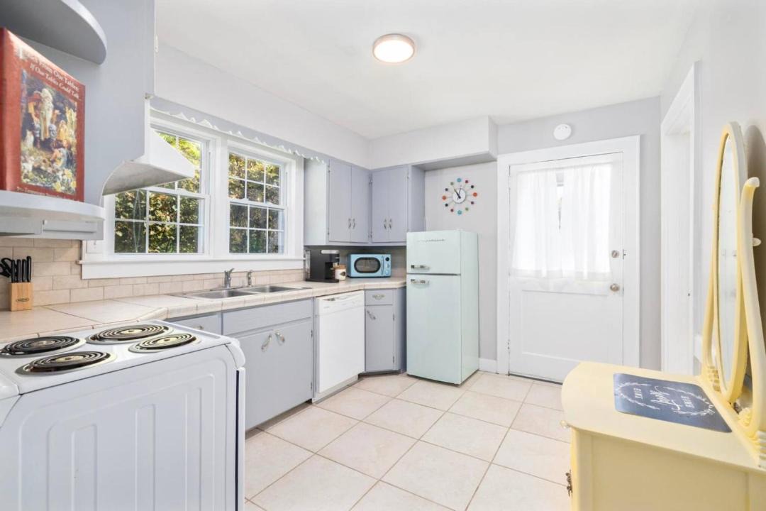 Photo of Kitchen in Jonesborough