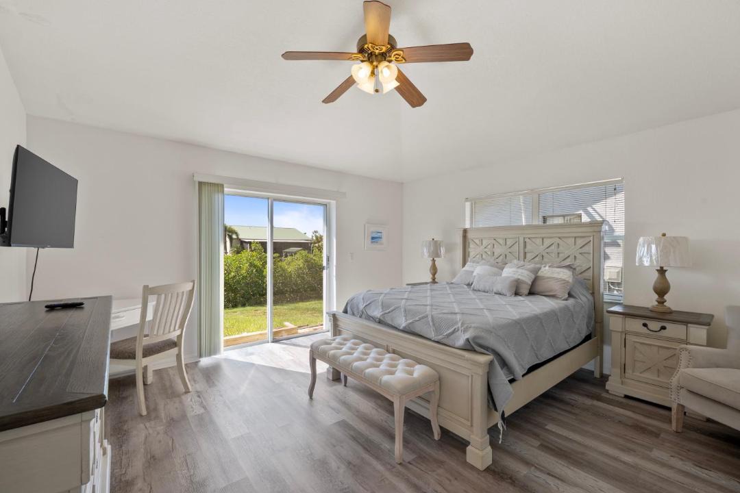 Photo of Bedroom in Apollo Beach