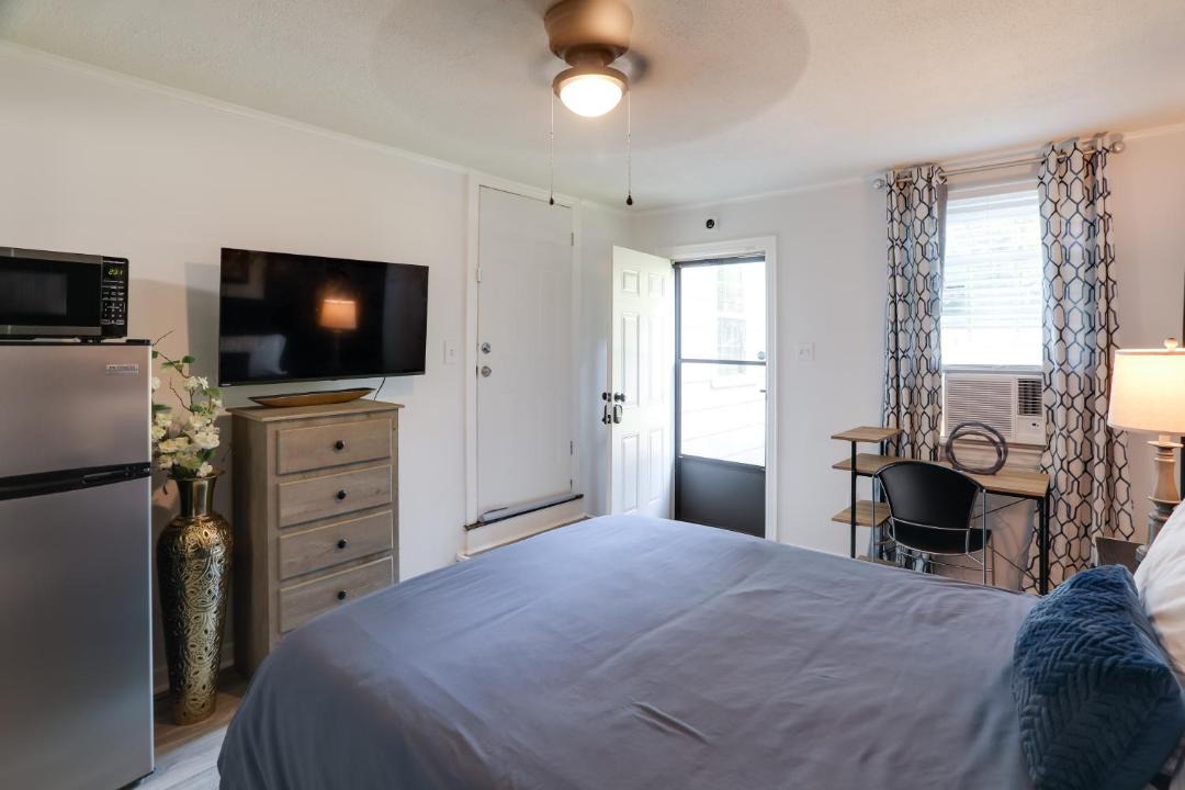 Photo of Bedroom in Greenwood