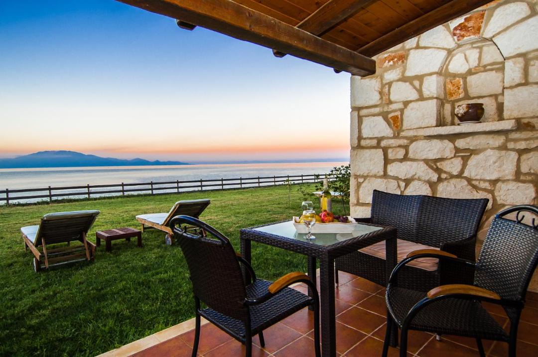 Photo of Patio Balcony in Psarou