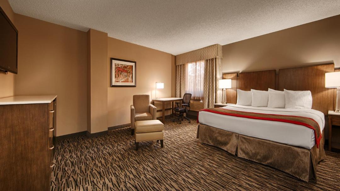 Photo of Bedroom in Los Alamitos