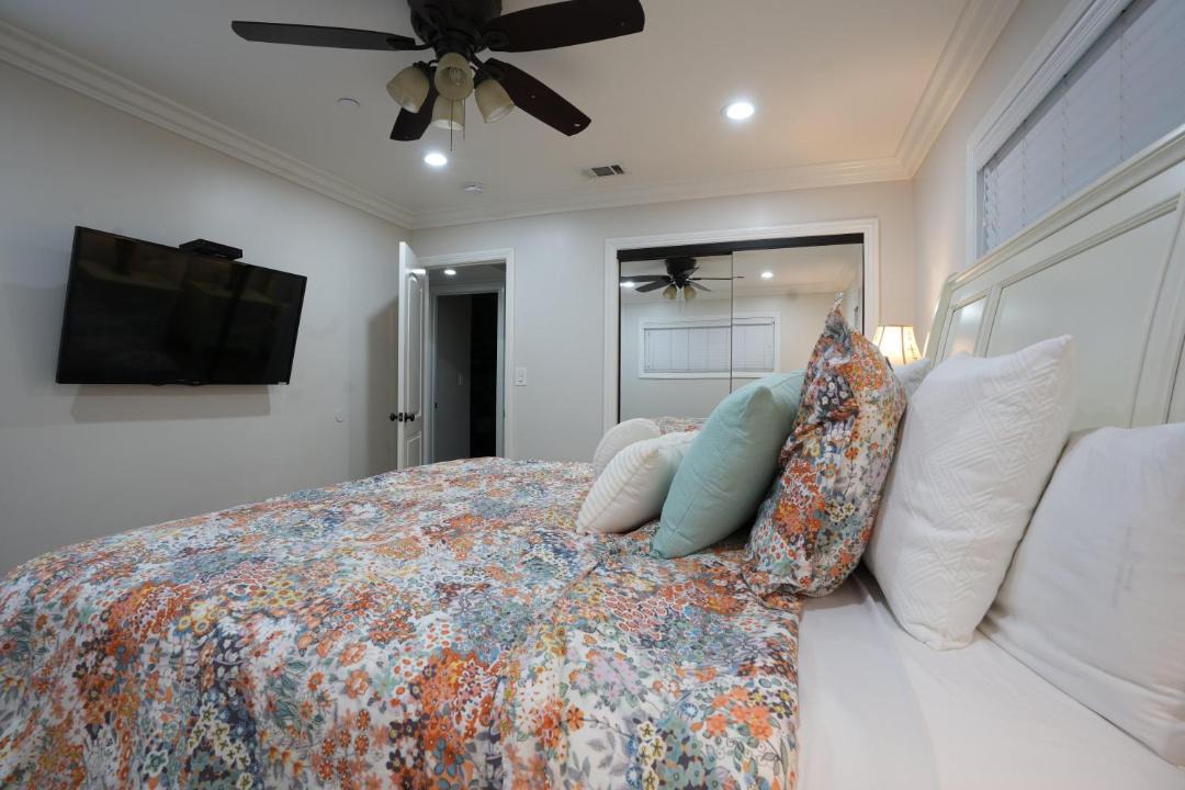 Photo of Bedroom in Hermosa Village