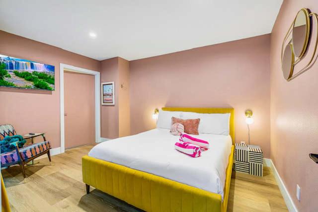 Photo of Bedroom in Uptown Design District