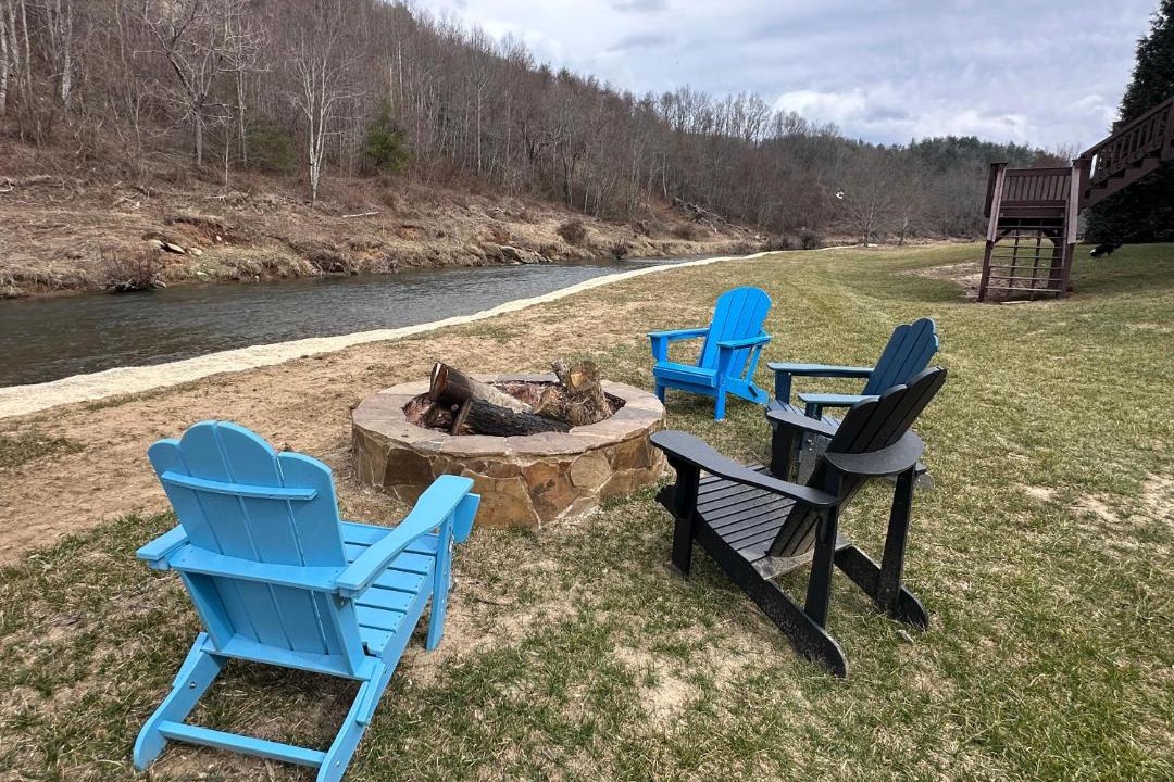 Photo of Outdoor in Todd