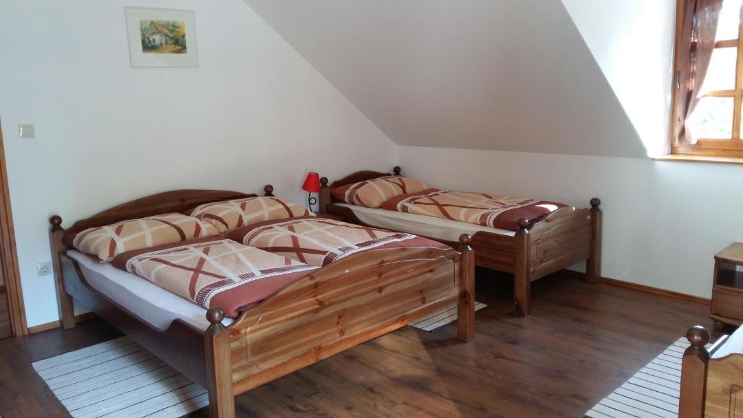 Photo of Bedroom in Nyul