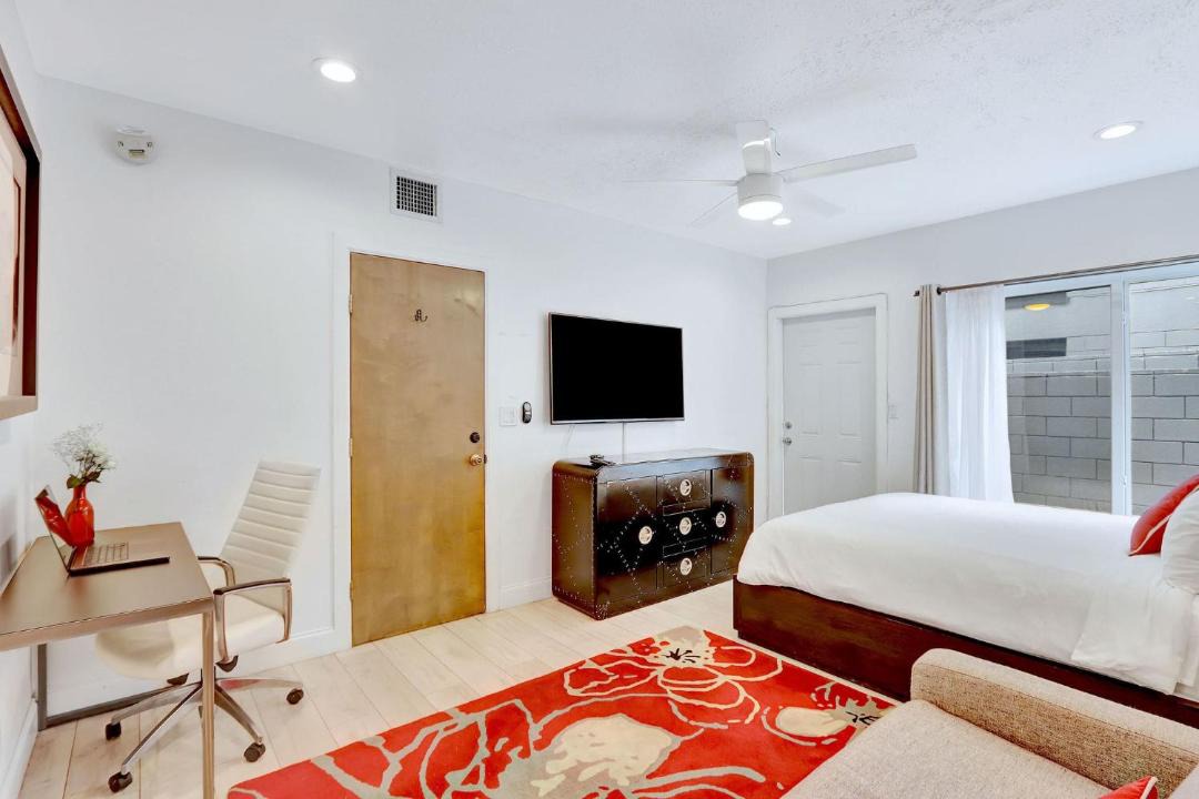 Photo of Bedroom in Hendricks and Venice Isles